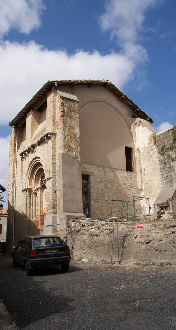 Ruines de L'ancienne église Notre-Dame ( 12 Em Siècle ) - Cadalen