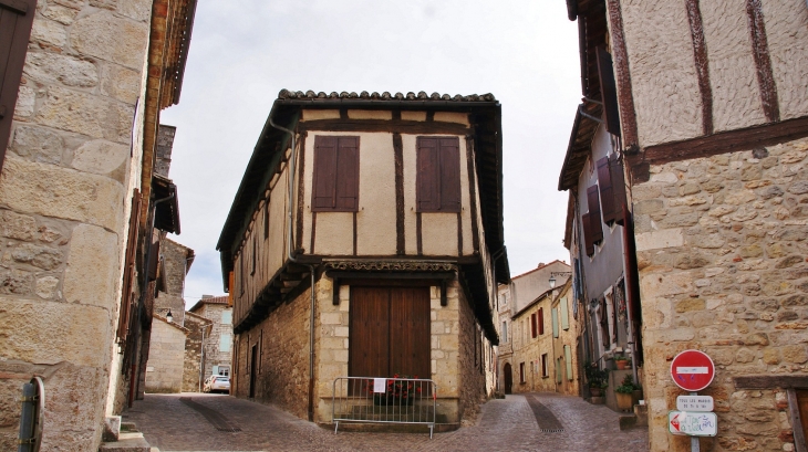  - Castelnau-de-Montmiral