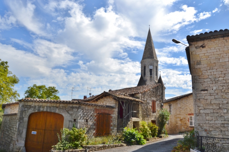 -<église Saint-Michel - Cestayrols