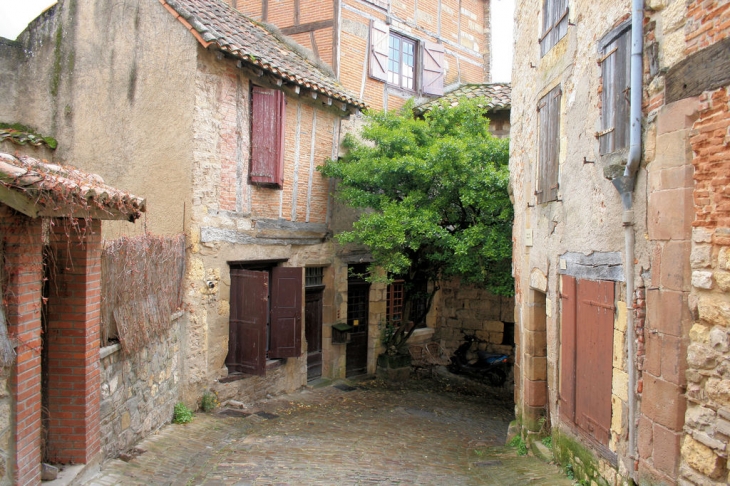 Maisons rustiques - Cordes-sur-Ciel