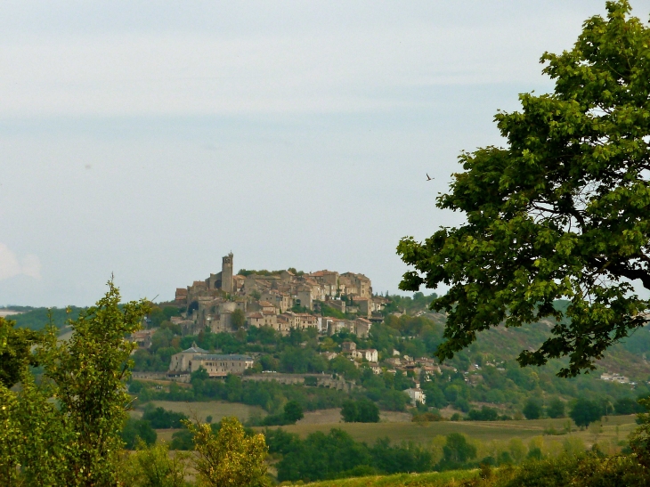 Cité moyenageuse fondée 1222 par le Comte de Toulouse pour résister à Philippe Auguste - Cordes-sur-Ciel