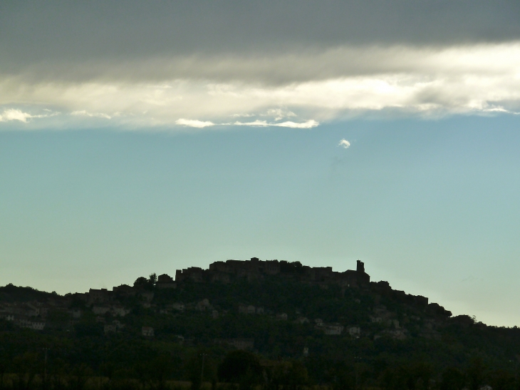 Au Crépuscule. - Cordes-sur-Ciel