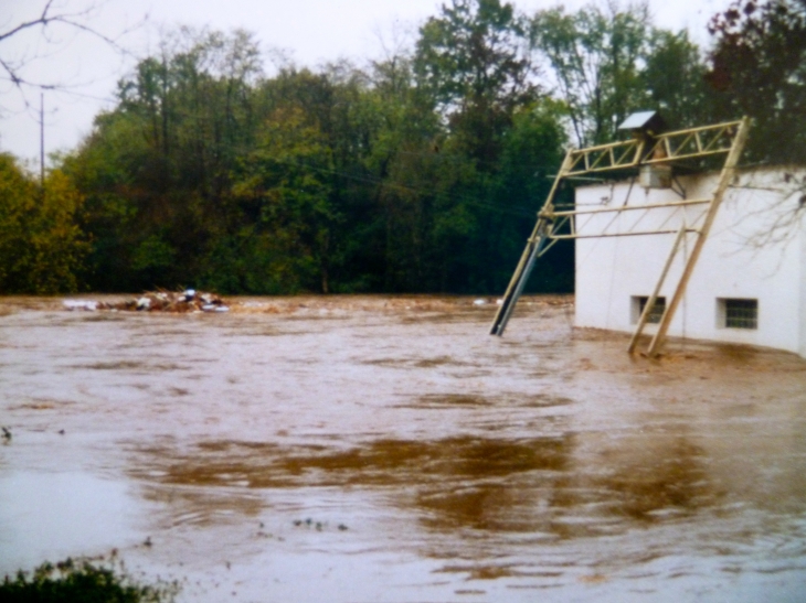 Chaussée et Pont du Caty - Fiac