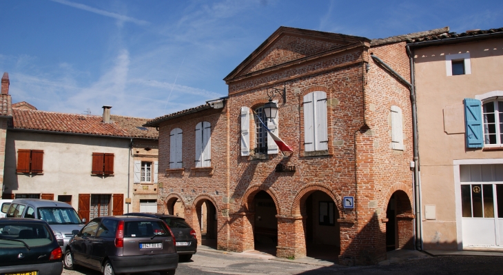 Mairie - Giroussens