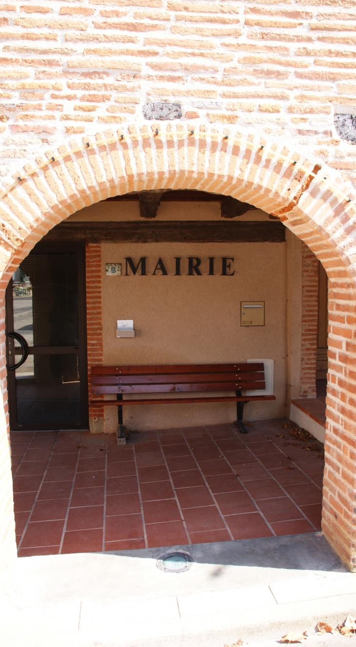 Mairie - Giroussens