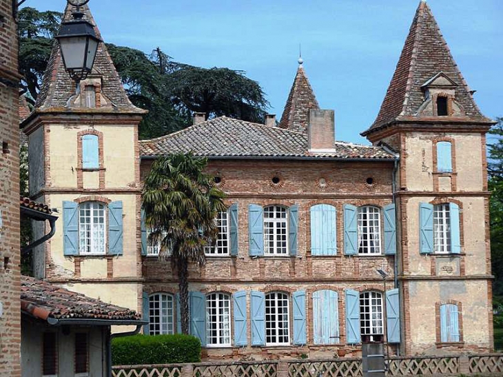 Le château de Belbèze - Giroussens