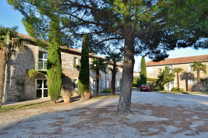 Place de la Mairie - Guitalens