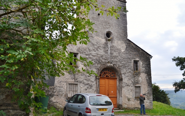 ...Eglise Saint-Pierre - Lacaze