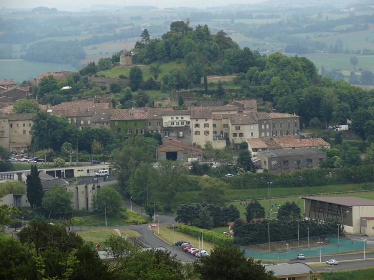 Vue générale du village - Lautrec