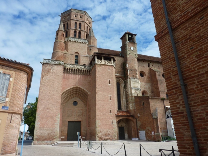 Cathédrale St Alain : le clocher - Lavaur