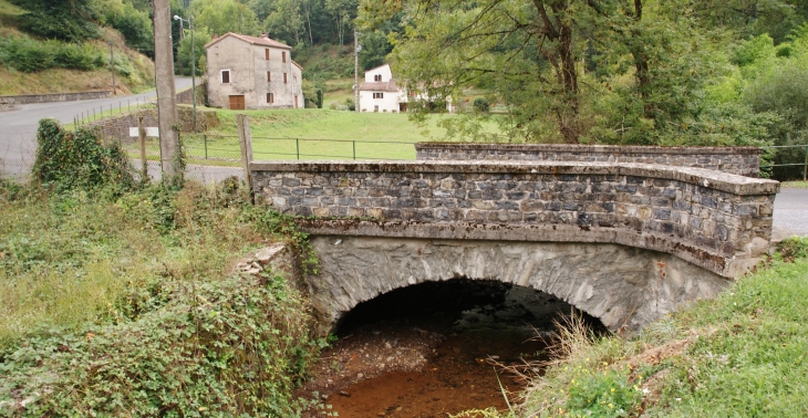 Cambon du Temple Commune de Le Fraysse