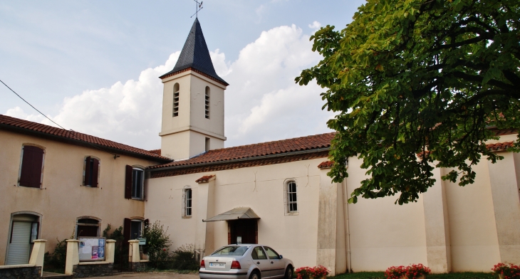 ..Eglise Saint-Etienne - Le Travet