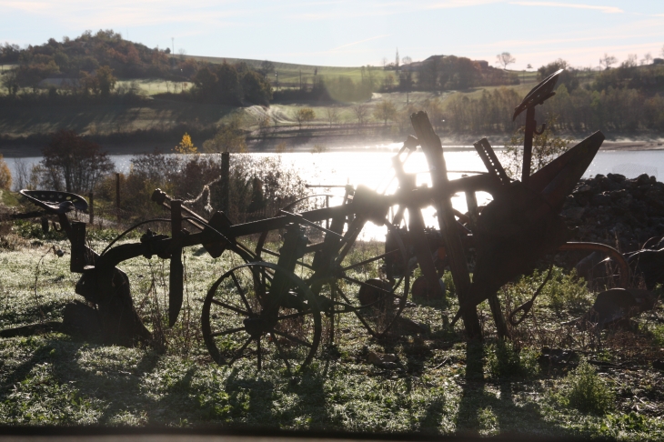 BORD DU LAC - Mailhoc