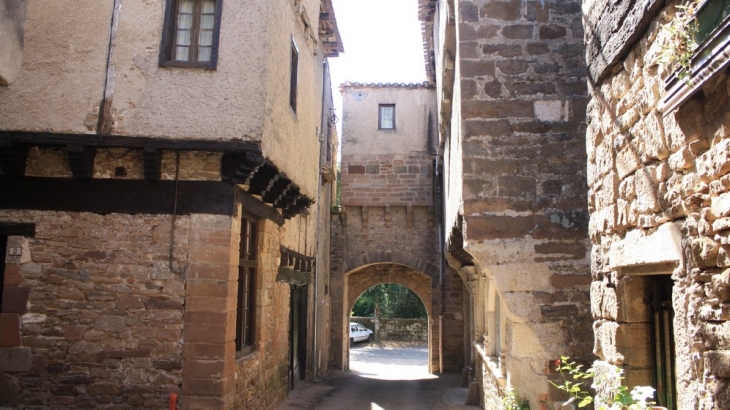 La porte vue de l'intérieur - Monestiés