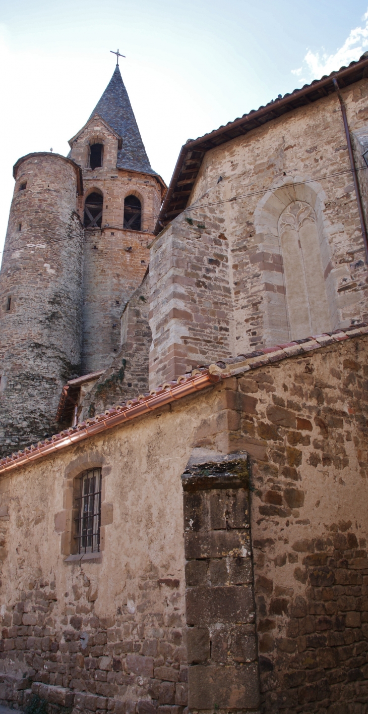 *Eglise Saint-Pierre ( 1550 ) - Monestiés