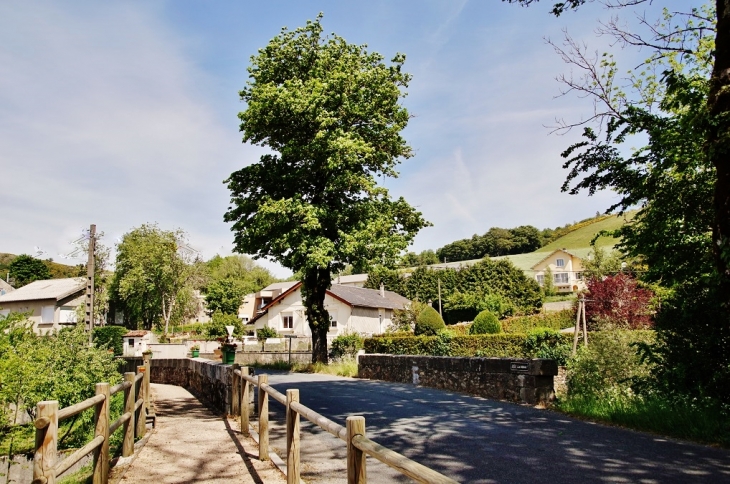 Le Village - Murat-sur-Vèbre