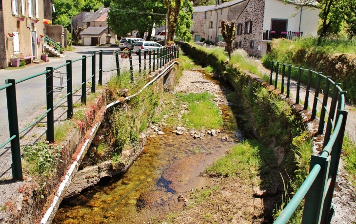 Le Village - Murat-sur-Vèbre