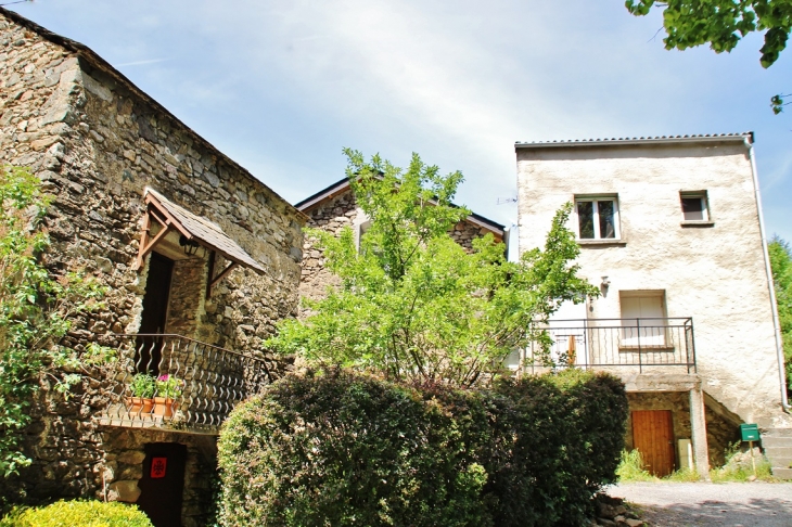 Le Village - Murat-sur-Vèbre