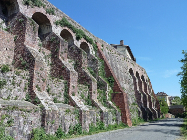 Les remparts - Rabastens