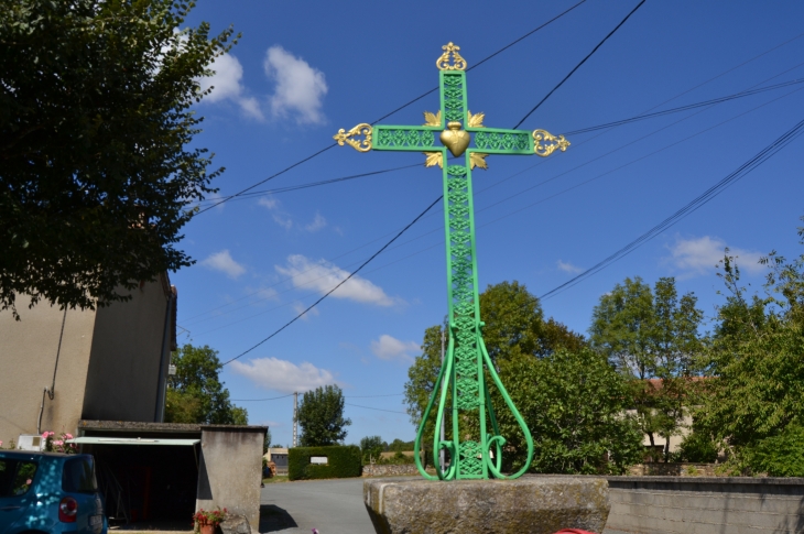 Travanet ( Commune de St Antonin de Lacalm ) - Saint-Antonin-de-Lacalm