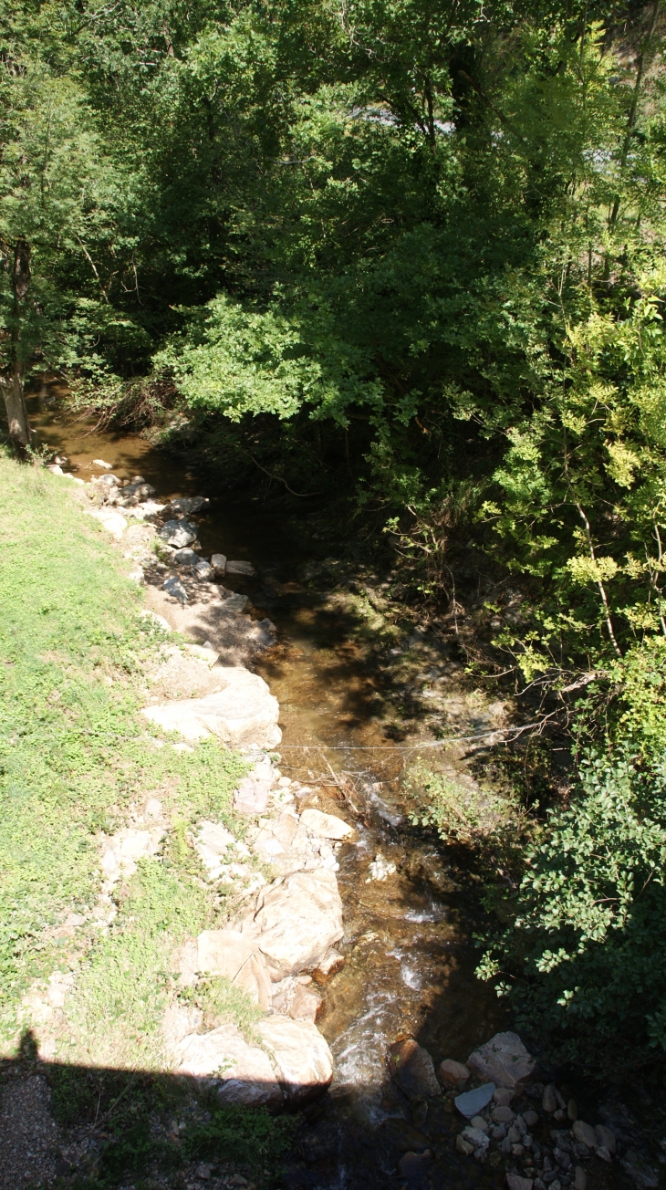 Travanet ( Commune de St Antonin de Lacalm ) - Saint-Antonin-de-Lacalm