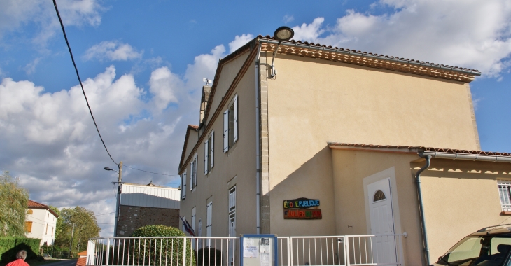 Mairie - Saint-Julien-du-Puy