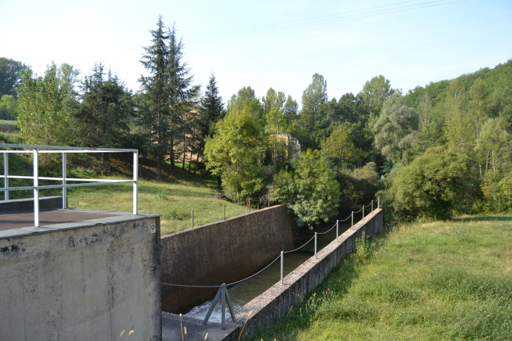 Barrage de la Bancalié - Saint-Lieux-Lafenasse