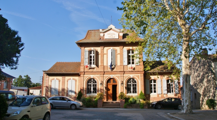 Hotel-de-Ville - Saint-Paul-Cap-de-Joux