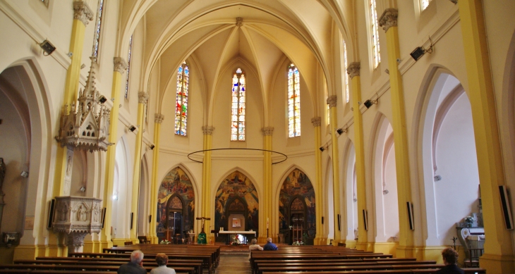 &Eglise Saint-Sulpice 13 Em Siècle