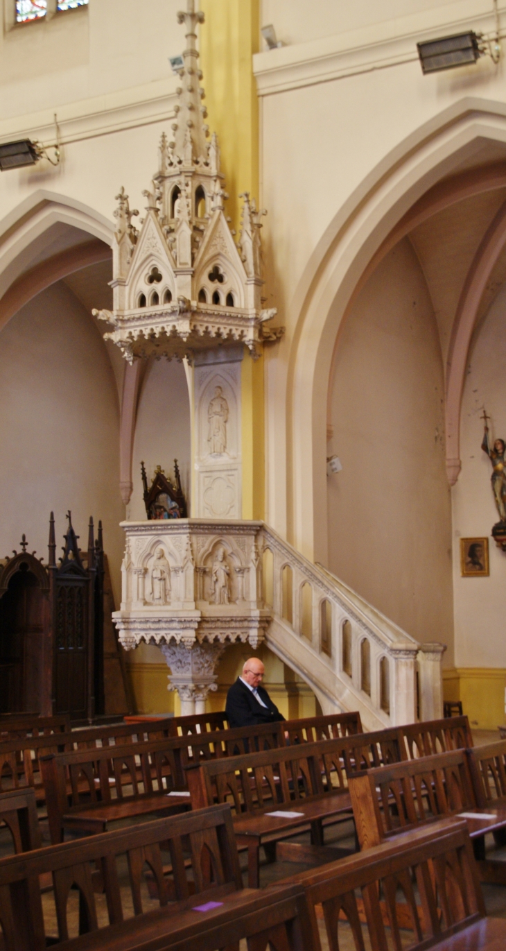 &Eglise Saint-Sulpice 13 Em Siècle