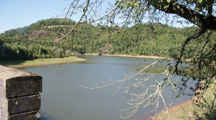 Lac du Barrage de Razisse - Teillet