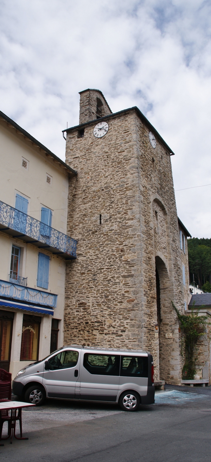 Porte Fortifié et Tour de l'Horloge - Vabre