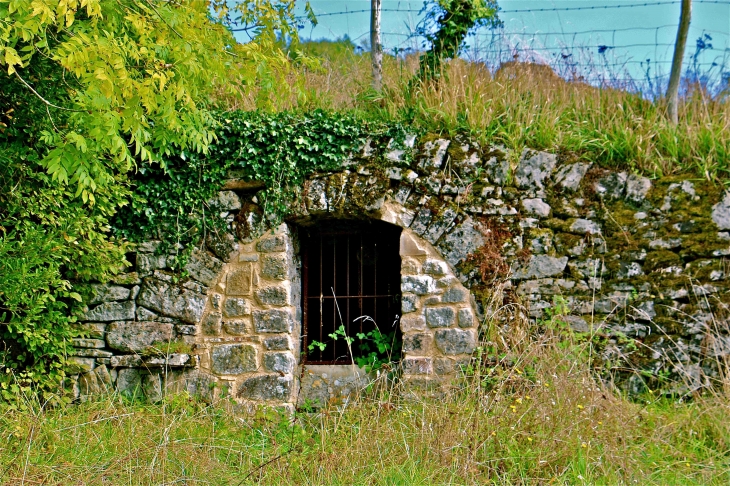 A l'entrée du village - Vaour