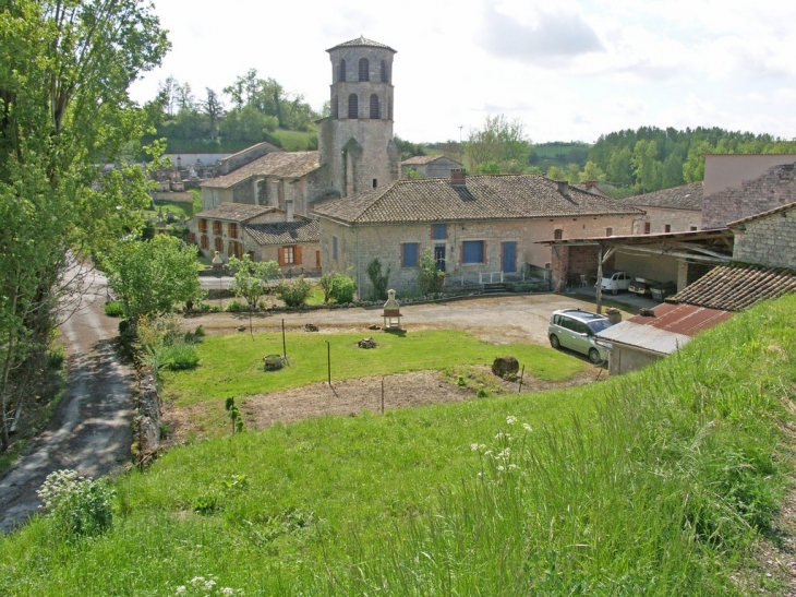 Ferme et église - Vieux