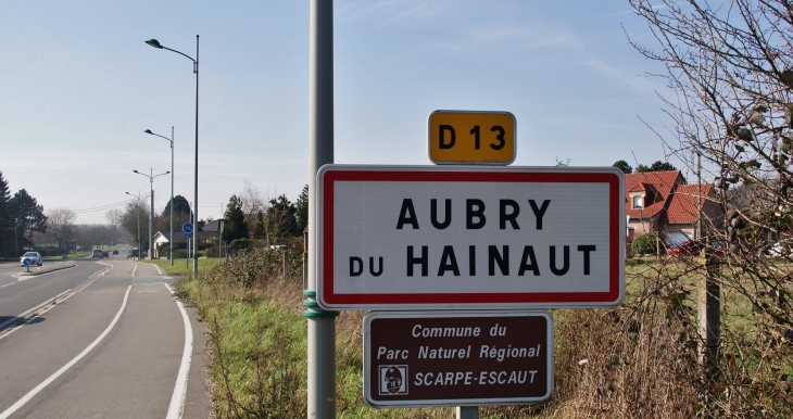  - Aubry-du-Hainaut