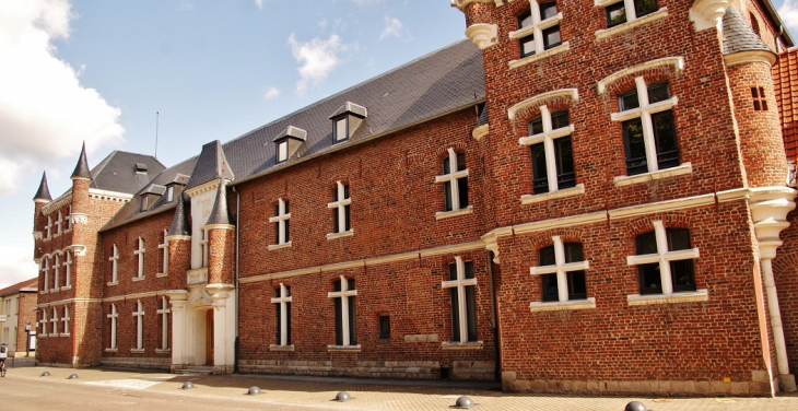 La Mairie - Auby