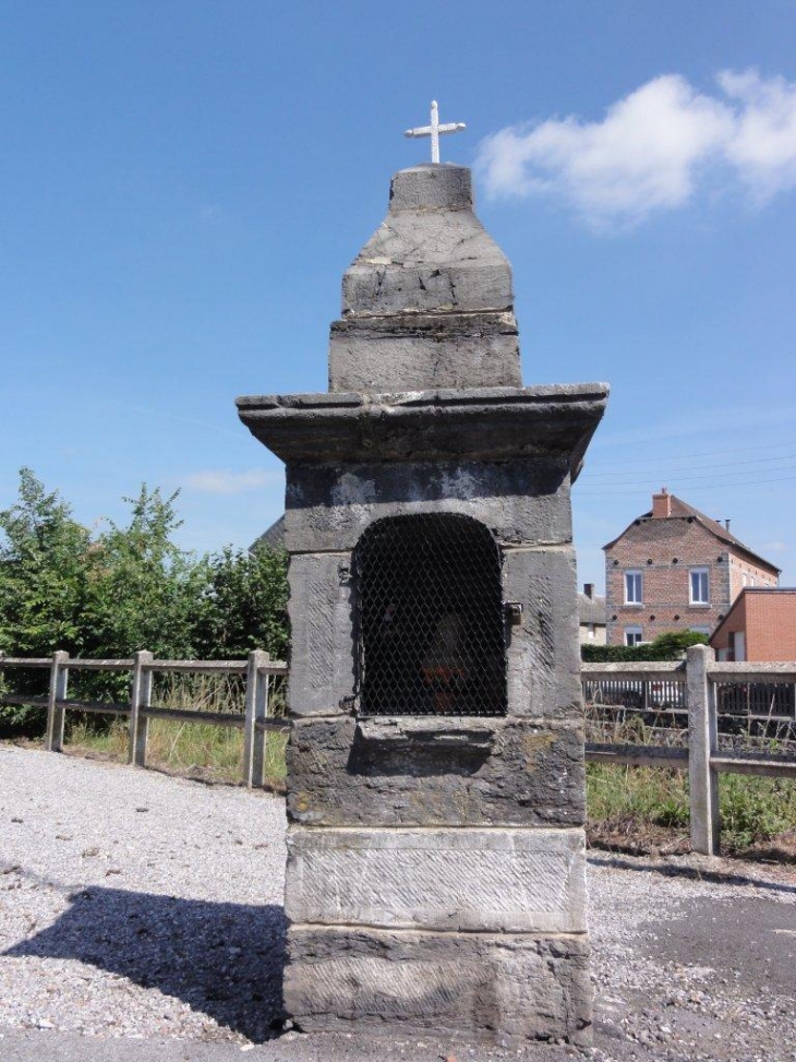 Avesnelles (59440) chapelle Notre Dame de Bon Secours