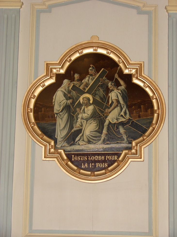 Une des Stations du Chemin de Croix de la Collégiale Saint-Nicolas - Avesnes-sur-Helpe