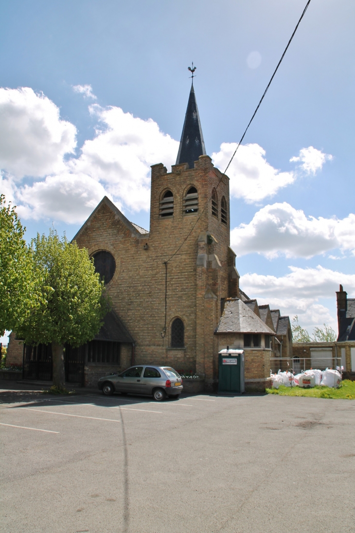 OOterstenne Commune de Bailleul(L'église)