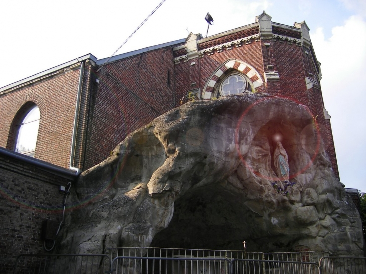 LA GROTTE DE LA VIERGE - Bersée