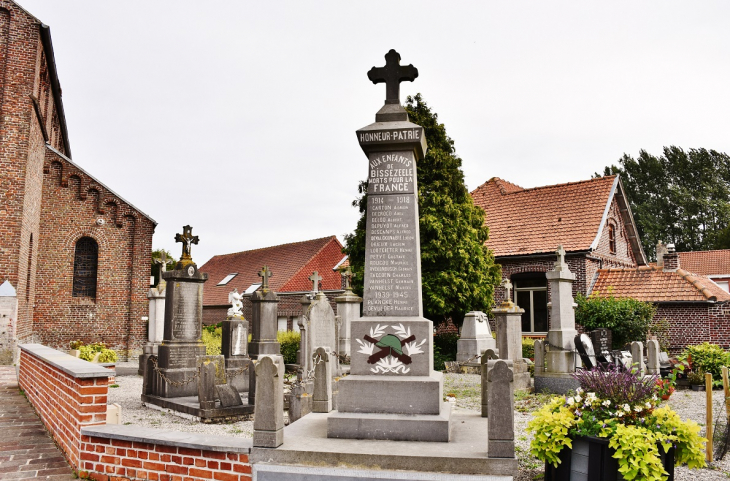 Monument-aux-Morts - Bissezeele