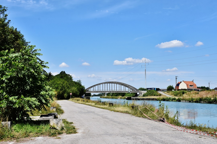 Canal de Neufossé - Blaringhem