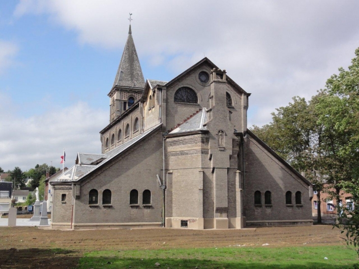 Boussois (59168) l'église Saint Martin (1928)