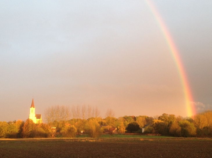 L'église et l'arc en ciel  - Bouvines