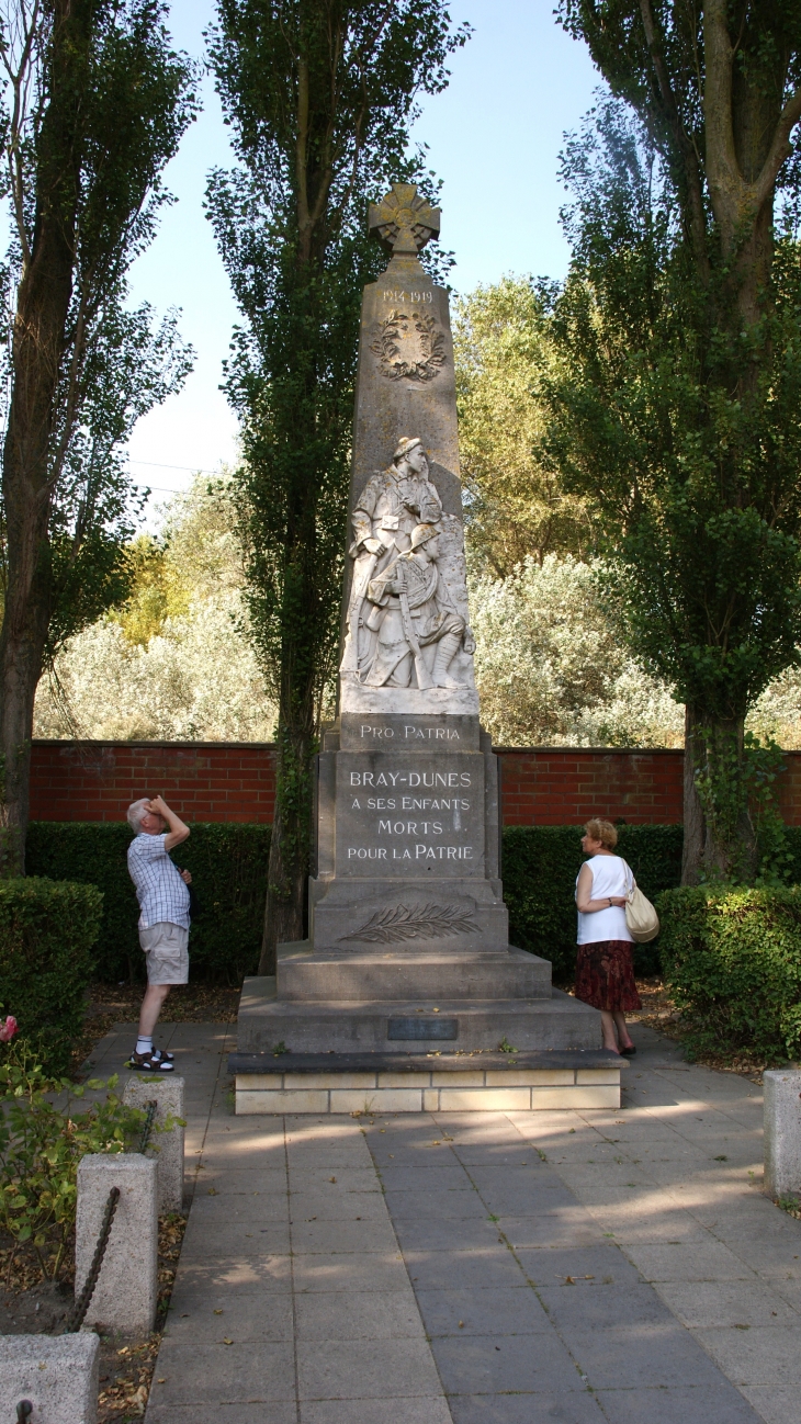 Monument aux Morts - Bray-Dunes