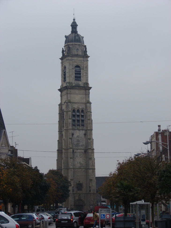 Le Beffroi (Ancienne tour de l'Eglise Saint-Martin) - Cambrai