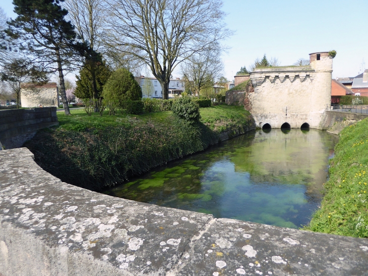 La porte des Arquets - Cambrai