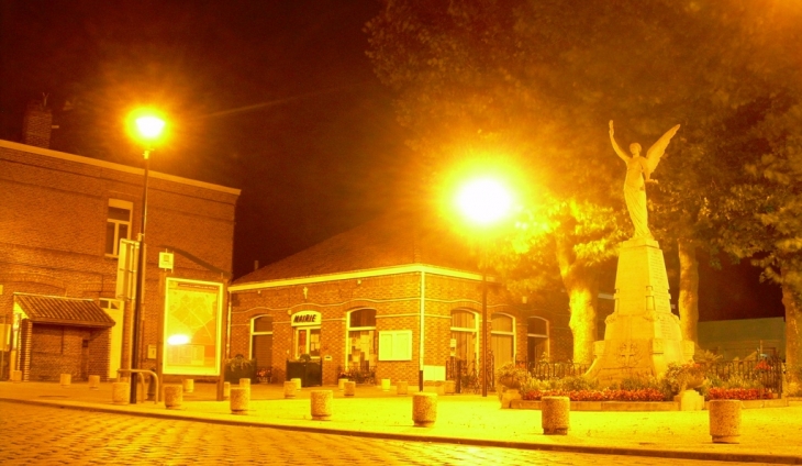 Mairie by night - Cappelle-en-Pévèle