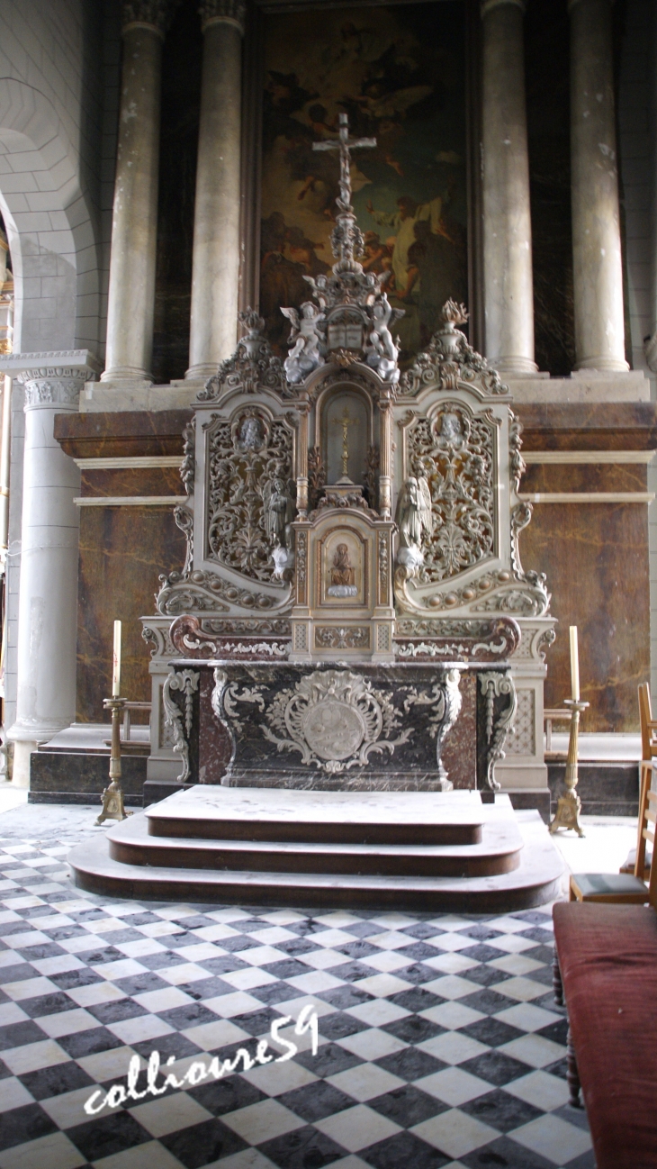 Détail de l’intérieur de L'église - Cassel