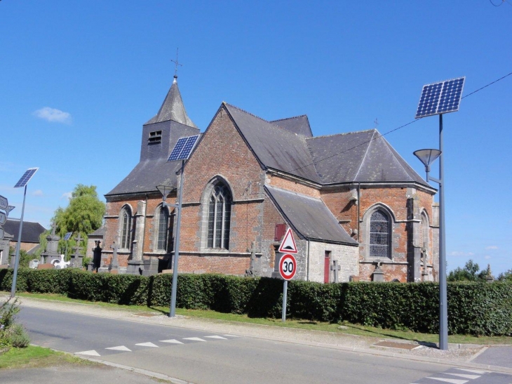 Clairfayts (59740) église